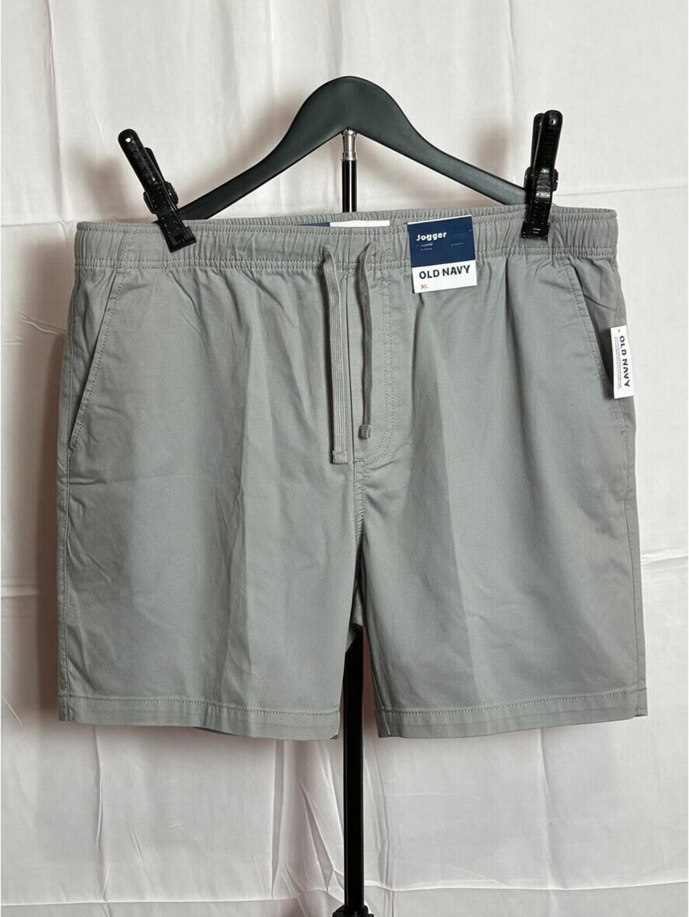 Old Navy Men’s Twill Jogger Shorts XL Gray 7 Inch Inseam NWT